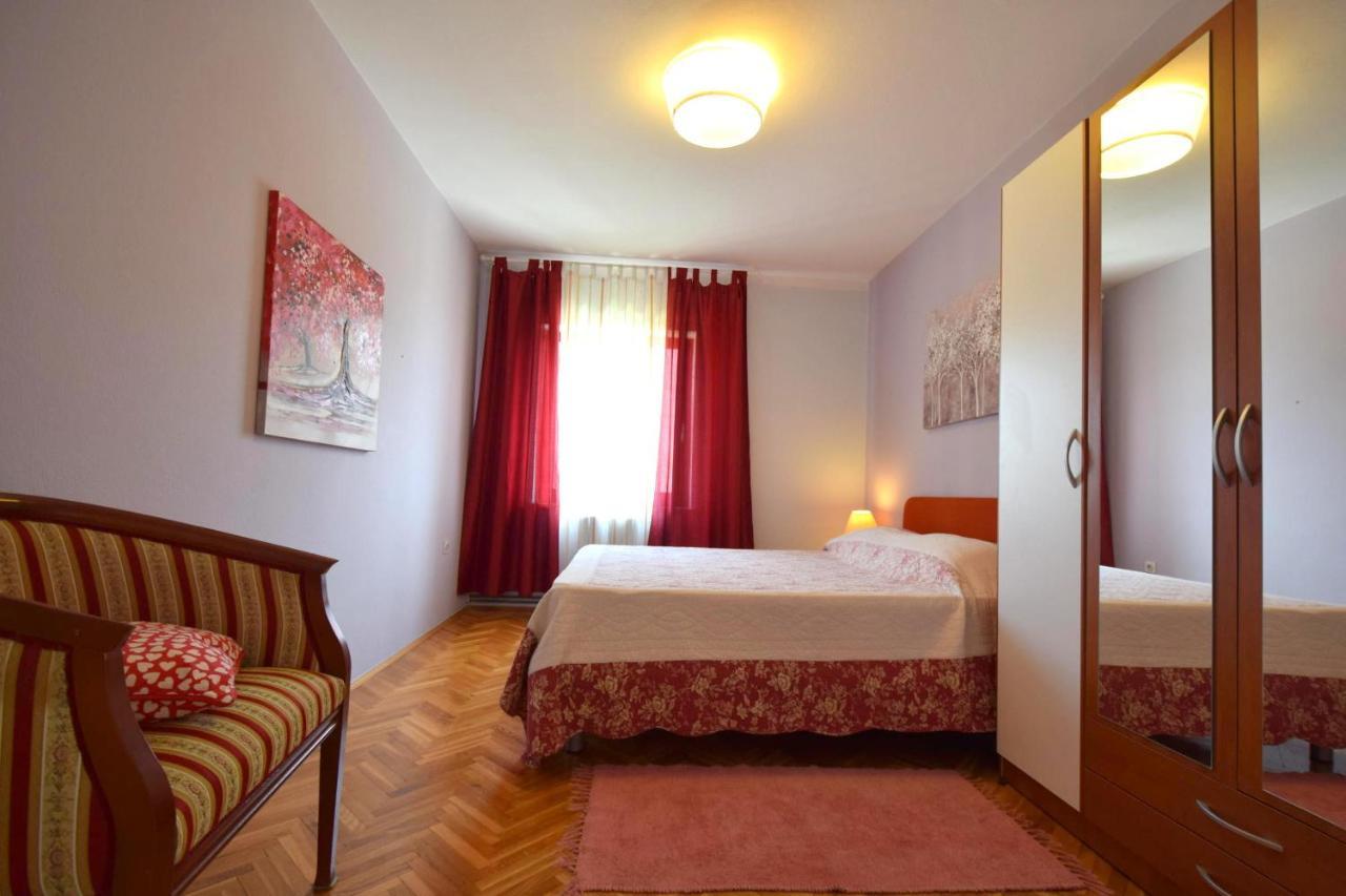 Apartment Mila Malinska Eksteriør bilde